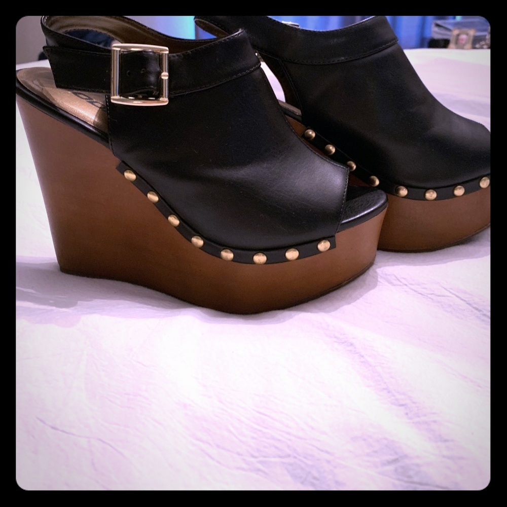 Soda Wedges Sz 8 🖤